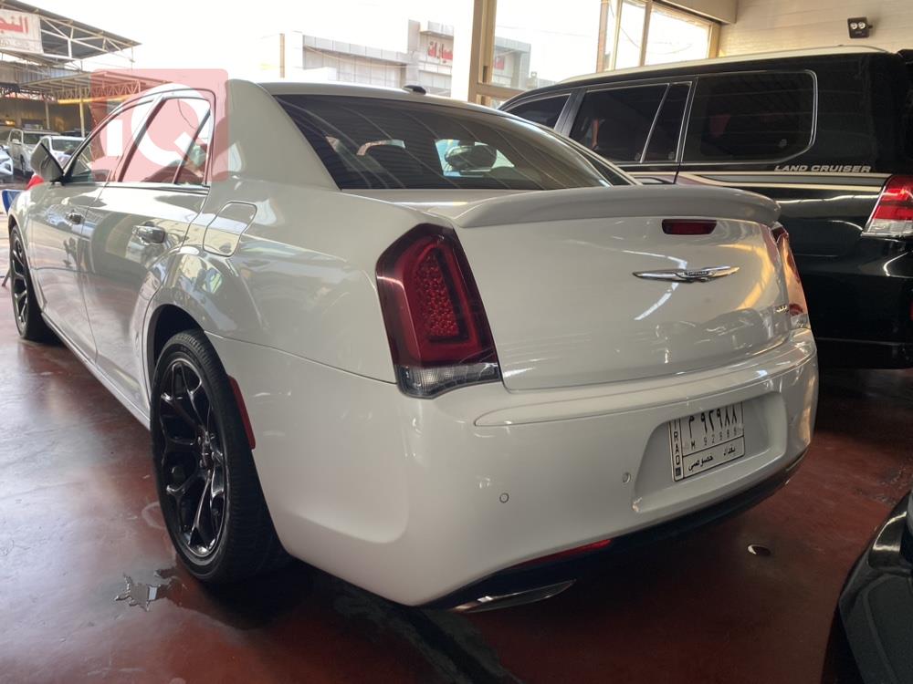 Chrysler 300